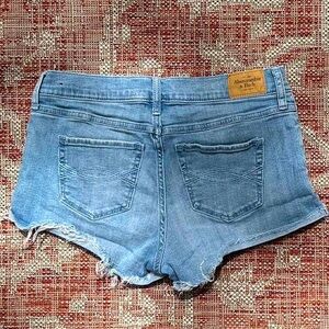 Abercrombie & Fitch micro shorts